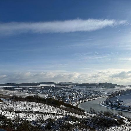 Gaestehaus Und Weingut Bernd Frieden Nittel Eksteriør billede