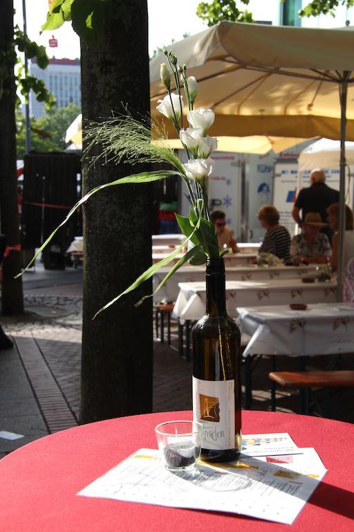 Gastehaus Und Weingut Bernd Frieden Hotel Nittel Eksteriør billede