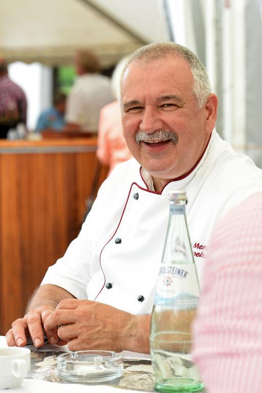 Gastehaus Und Weingut Bernd Frieden Hotel Nittel Eksteriør billede